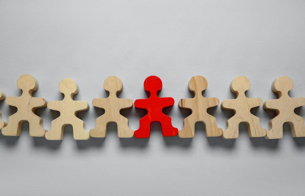 依得信咨询性格培训：解码MBTI 16型人格的底层逻辑与职场应用